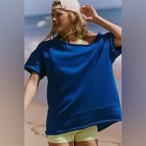 3956. FREE PEOPLE Cruise Sweatshirt Tee in Stellar Blue Sz XS NWT $98